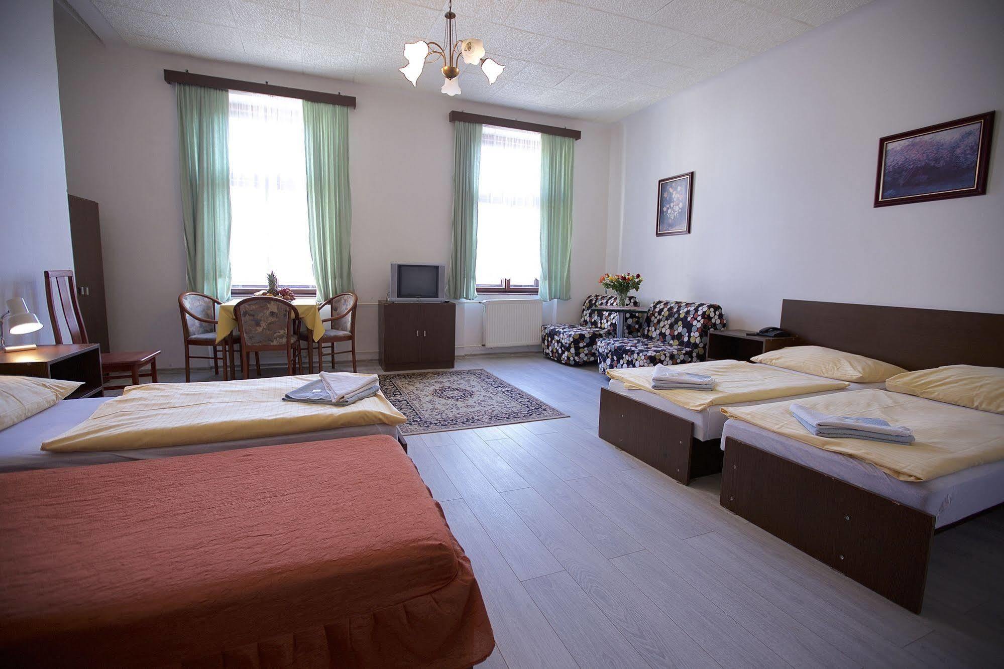 Hotel Olga Praha Eksteriør bilde